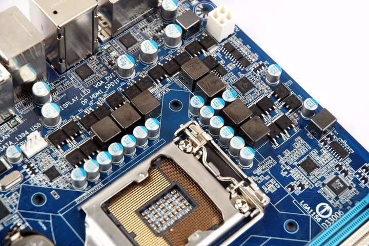 羅杰斯pcb加工新市場報(bào)價(jià)解讀(探索羅杰斯PCB加工的報(bào)價(jià)趨勢與影響因素)第1張