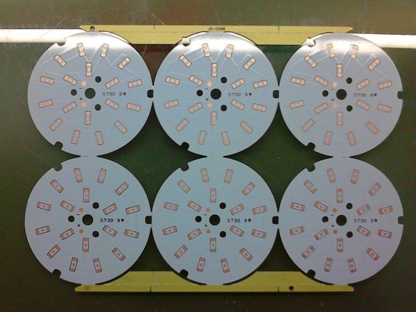 小廠只能做單面板？這家大廠量產(chǎn)20層超高層板！第1張