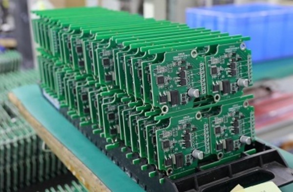 比亞迪車載電路板供應(yīng)商曝光！竟是這家隱形冠軍！第1張