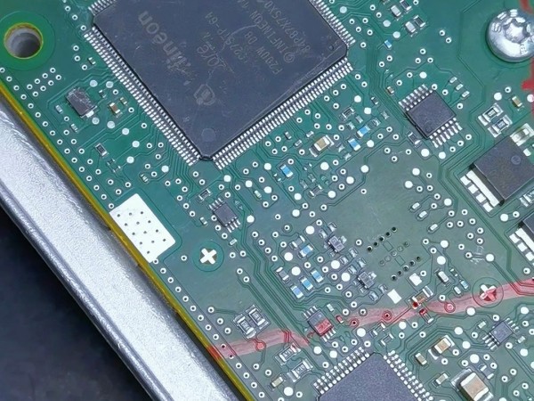 如何降低電源適配器電路板的成本？第1張