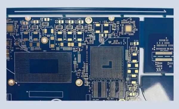 奔馳車載音響功放電路板供應(yīng)商曝光！音質(zhì)天花板！第1張